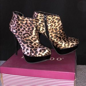Leopard ankle boots